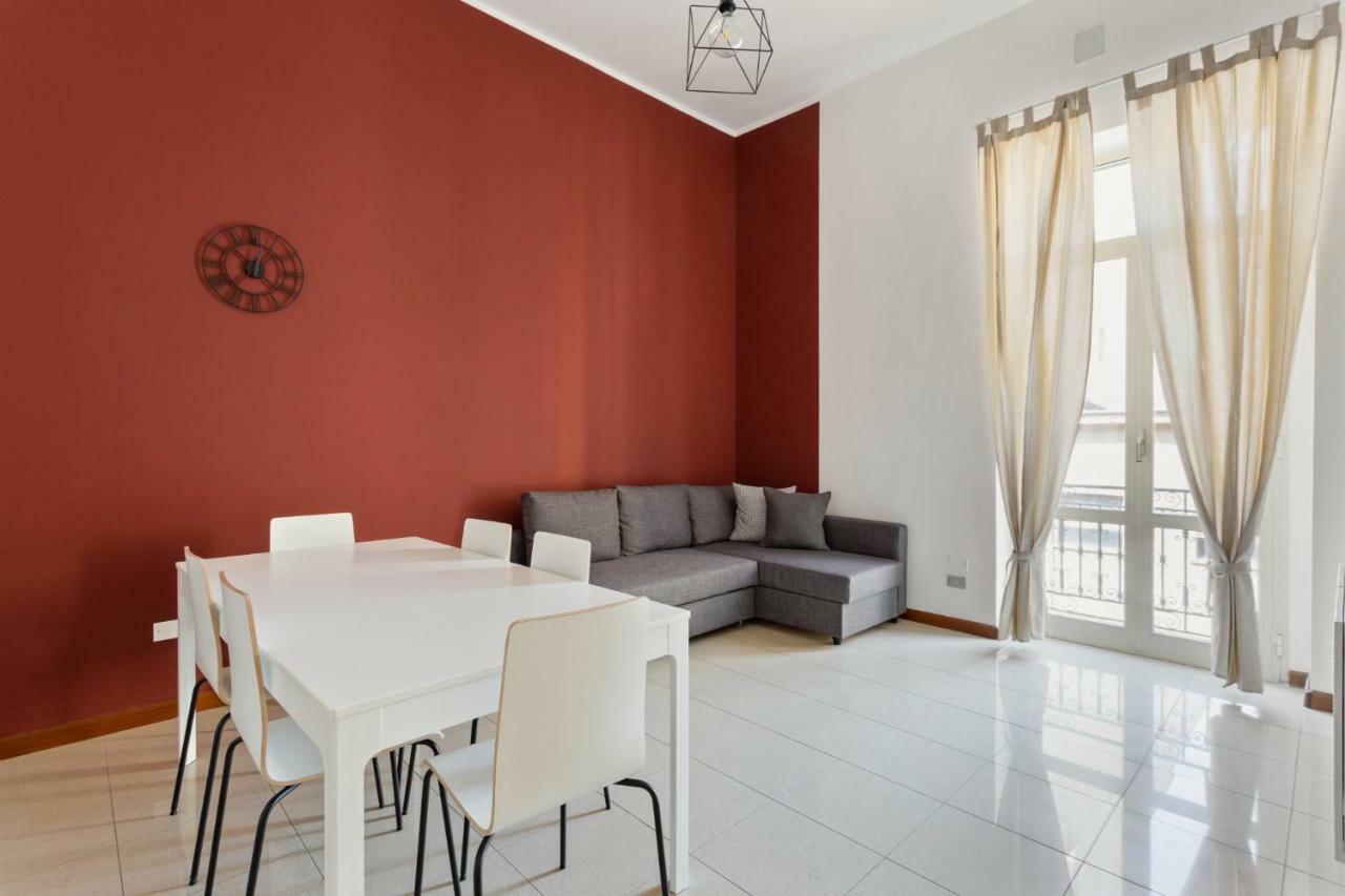 Apartament La Smorfia Napoli Zewnętrze zdjęcie