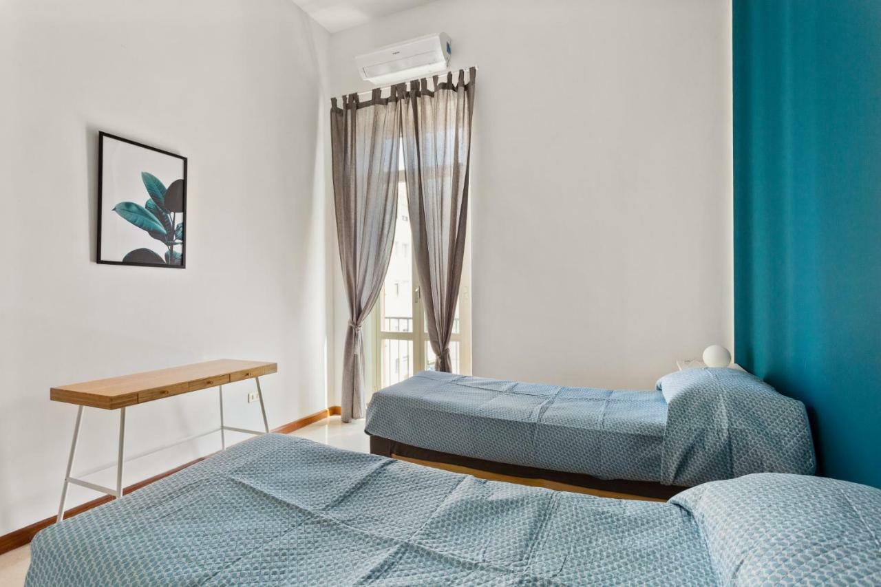 Apartament La Smorfia Napoli Zewnętrze zdjęcie