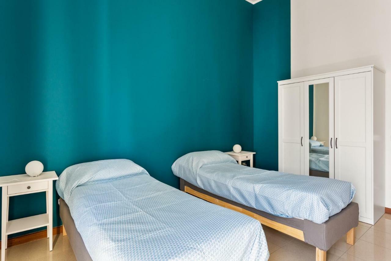 Apartament La Smorfia Napoli Zewnętrze zdjęcie